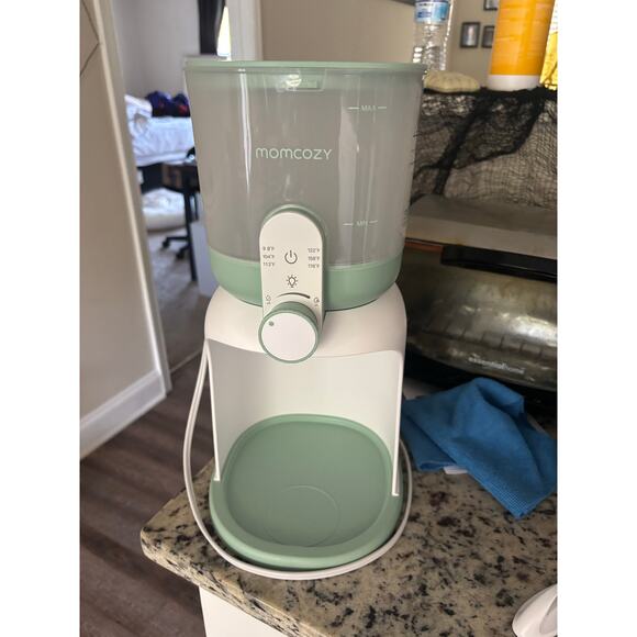 Momcozy water warmer for night feedings, instant bottle water warmer for formula - Picture 6 of 11